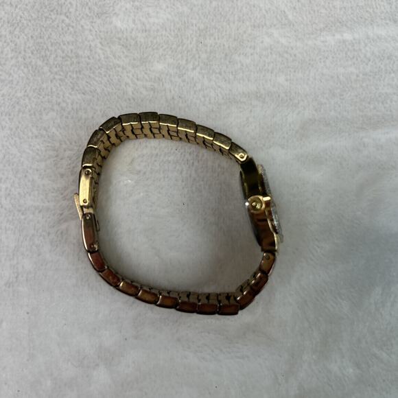 Vintage Peugeot Gold Diamond And Mother Of Pearl Classic Round Women\'s Watch FS main image 9
